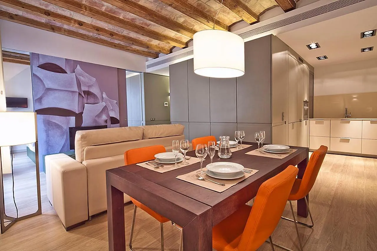 Ola Living Portaferrissa Apartment Barcelona