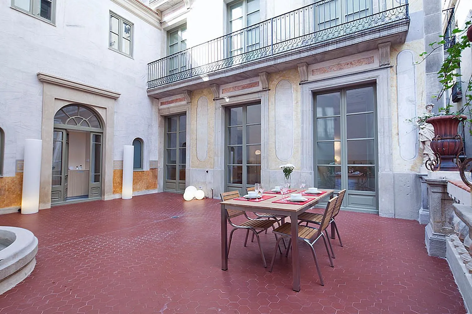 Ola Living Portaferrissa Appartement Barcelona Spanje