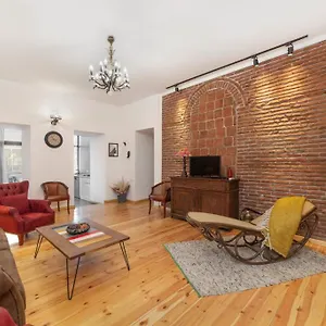 Duplex Opera 3 , Тбилиси Грузия